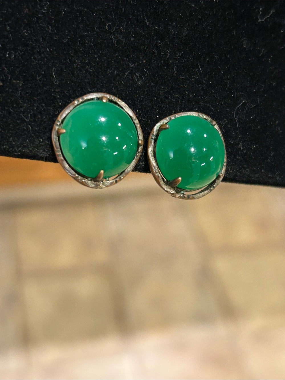 Vintage Green Slag Glass Bronze Cabochon Paddle style Clip On Earrings 1940’s